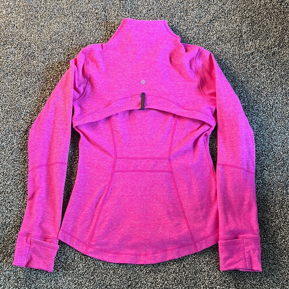 Lululemon women’s size 8 Define Jacket VERY HARD TO FIND discontinued color